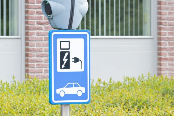 Subsidiepot elektrische auto voor 2022 is leeg