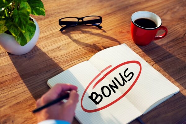 Afscheidsbonus bij verkoop deelneming valt niet onder deelnemingsvrijstelling